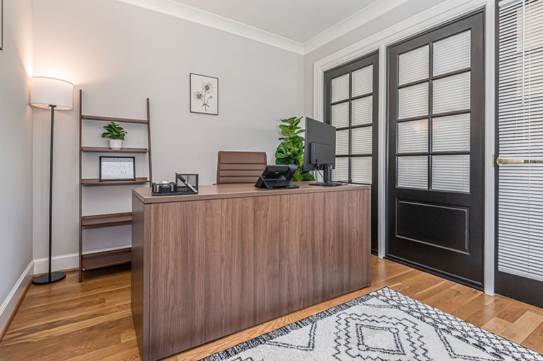Office space at Carolina Outpatient Detox, where patients can receive counseling as part of their detox treatment in North Carolina.