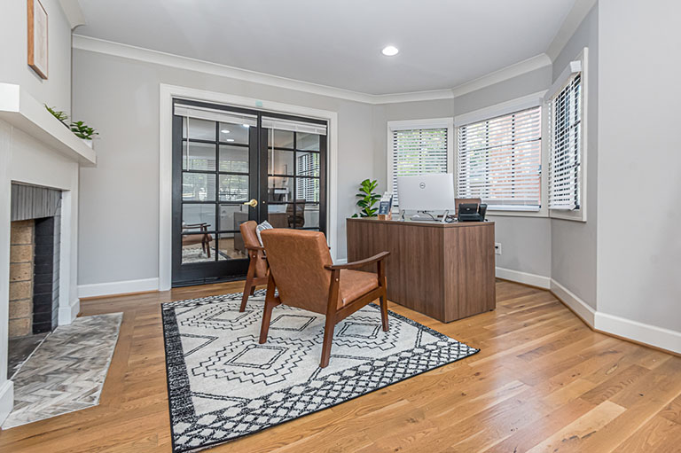 A cozy office space at Carolina Outpatient Detox, providing a calm setting for detox and recovery in North Carolina.